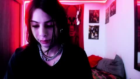 athenauwu online show from December 2024 04:47:01 AM