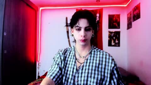 athenauwu online show from December 2024 05:04:01 AM