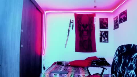 athenauwu online show from December 2024 03:00:02 AM