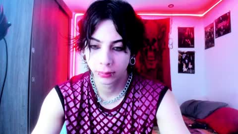 athenauwu online show from December 2024 05:44:01 AM