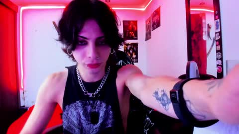 athenauwu online show from January 2025 06:17:01 AM