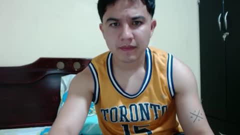 Snapshot of athleticboy2026 chatting on May 2026 11:44:01 PM Robin online show from May 2026 11:44:01 PM
