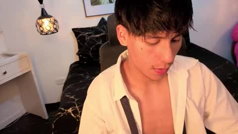 Atlas online show from December 2025 03:14:02 AM