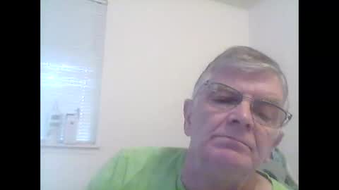 Snapshot of audiseattle123 chatting on November 2025 07:24:01 PM audiseattle123 online show from November 2025 07:24:01 PM