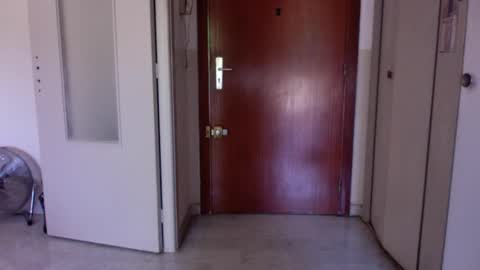 auguste688483 online show from May 2026 08:18:01 AM