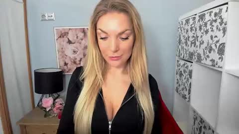 AulloraSensual online show from December 2024 08:26:01 AM