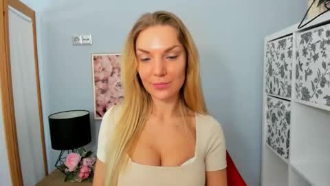 AulloraSensual online show from February 2025 06:23:01 AM