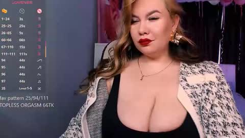 Aura FOLLOW ME online show from March 2026 07:03:01 AM