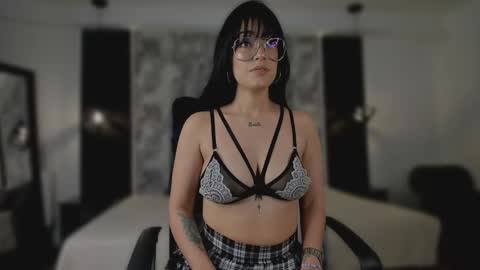 Aura online show from February 2026 12:26:01 PM