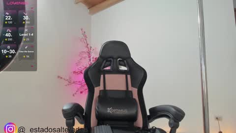 Snapshot of aurabonett chatting on January 2025 11:22:02 AM aura online show from January 2025 11:22:02 AM