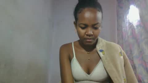 aurelie08 online show from May 2026 09:59:01 AM