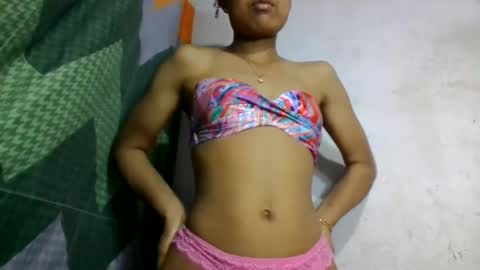 aurelie08 online show from June 2026 04:16:02 PM