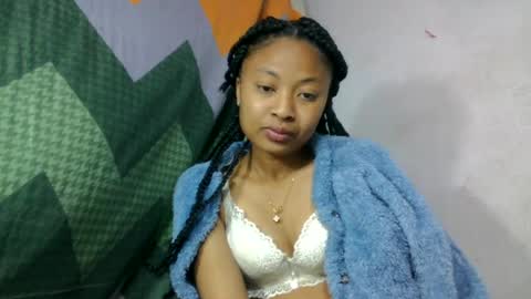 aurelie08 online show from June 2026 02:50:02 PM