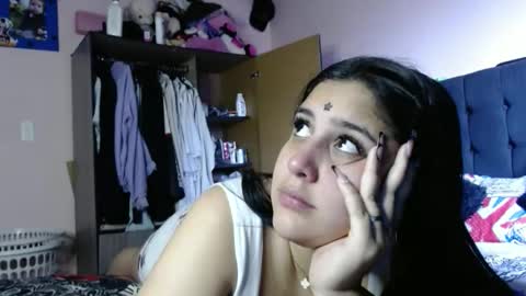 Snapshot of auroa_0785 chatting on June 2026 04:46:02 PM auroa_0785 online show from June 2026 04:46:02 PM