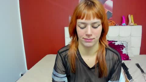 Snapshot of aurora_doll_ chatting on January 2025 12:06:02 PM AURORA online show from January 2025 12:06:02 PM