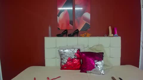 Snapshot of aurora_doll_ chatting on February 2025 11:55:01 AM AURORA online show from February 2025 11:55:01 AM