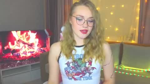 Kate online show from January 2025 07:13:02 PM