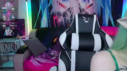AURORA NATSUKI online show from July 2026 09:22:02 AM