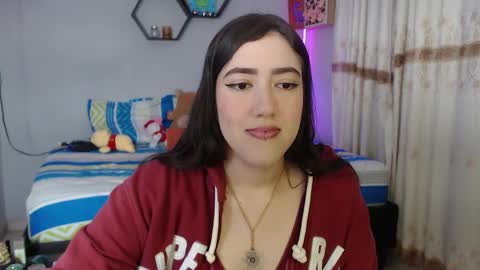 Snapshot of aurora_shy_ chatting on December 2024 05:00:01 PM Aurora  online show from December 2024 05:00:01 PM