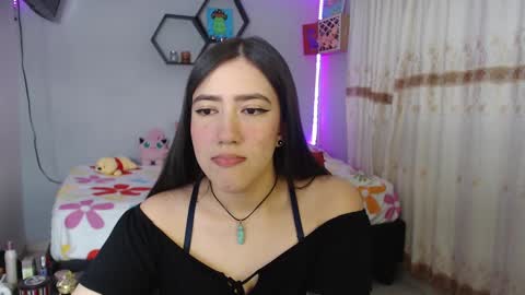 Snapshot of aurora_shy_ chatting on January 2025 07:07:01 AM Aurora  online show from January 2025 07:07:01 AM