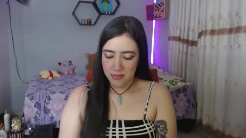 Snapshot of aurora_shy_ chatting on January 2025 07:49:02 AM Aurora  online show from January 2025 07:49:02 AM