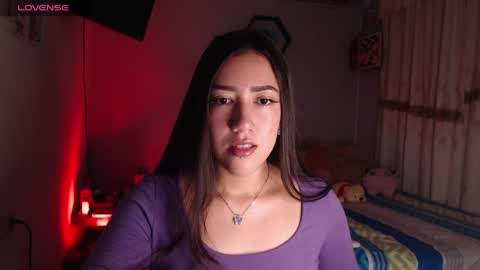 Snapshot of aurora_shy_ chatting on June 2026 05:29:02 PM Aurora online show from June 2026 05:29:02 PM