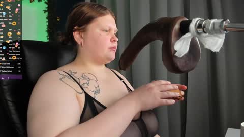 Aurora online show from December 2024 04:32:01 PM