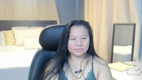 Snapshot of auroramaze88 chatting on June 2026 04:00:01 PM Auroramaze88 online show from June 2026 04:00:01 PM