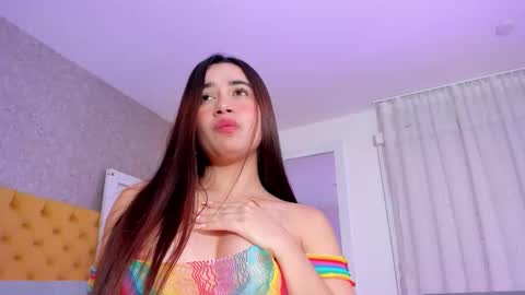 Aurora Miiller  online show from November 2025 09:59:01 PM