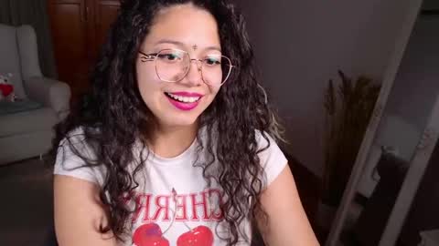 Aurora online show from December 2025 09:21:02 PM