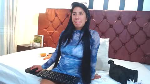 Valeria Moreau online show from March 2025 08:32:01 PM