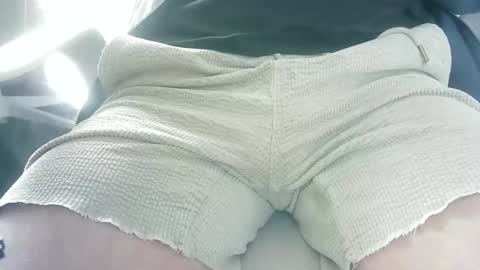 Justin online show from September 2025 12:22:02 AM