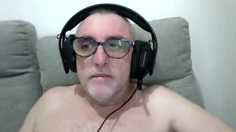 aussie_ozzie online show from May 2026 05:48:01 AM