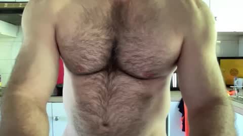 AussieMuscleDad online show from June 2026 03:41:01 AM