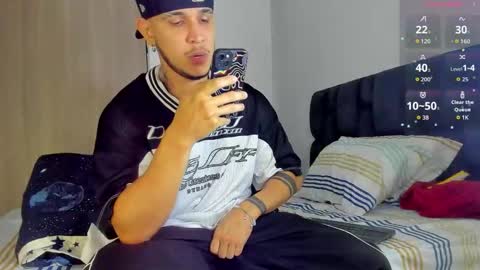 A online show from December 2025 03:23:01 AM