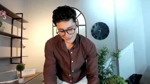 Austin  online show from October 2025 08:39:01 PM