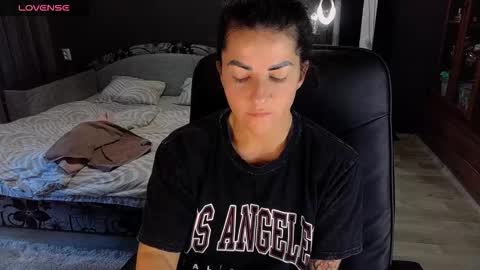 Ava online show from September 2025 12:05:02 PM