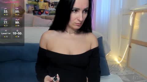 Ava online show from December 2025 09:05:02 AM