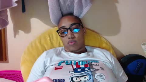Snapshot of ava_f0xy chatting on April 2026 11:32:01 PM Ava Jordana online show from April 2026 11:32:01 PM