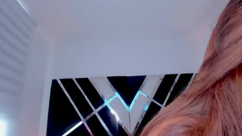 Ava Fontana online show from May 2026 06:04:01 PM
