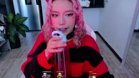 AVA online show from July 2026 10:20:02 PM
