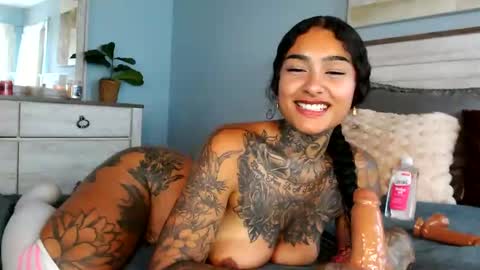 Ava Eve online show from October 2025 05:24:02 PM