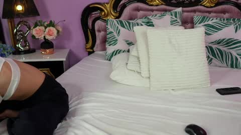 avaaaddamss online show from April 2026 09:12:02 AM