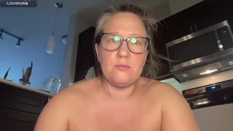 Snapshot of avabradley chatting on January 2025 03:46:01 PM Ava . Support my channel by using my affiliate link to make your account  Thanks  online show from January 2025 03:46:01 PM