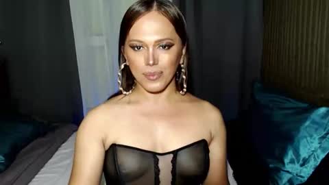 Snapshot of avasamlover chatting on April 2026 12:29:02 PM ts AvaXxL online show from April 2026 12:29:02 PM
