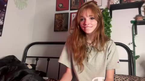 Snapshot of avaxlee chatting on July 2026 02:14:01 AM avaxlee online show from July 2026 02:14:01 AM