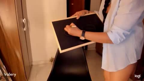 Valery -- online show from September 2025 02:00:02 AM