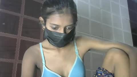 avery_lust01 online show from March 2026 05:46:01 AM