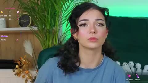 AveryWillow online show from November 2025 06:12:01 AM