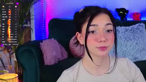 AveryWillow online show from March 2026 10:15:02 PM